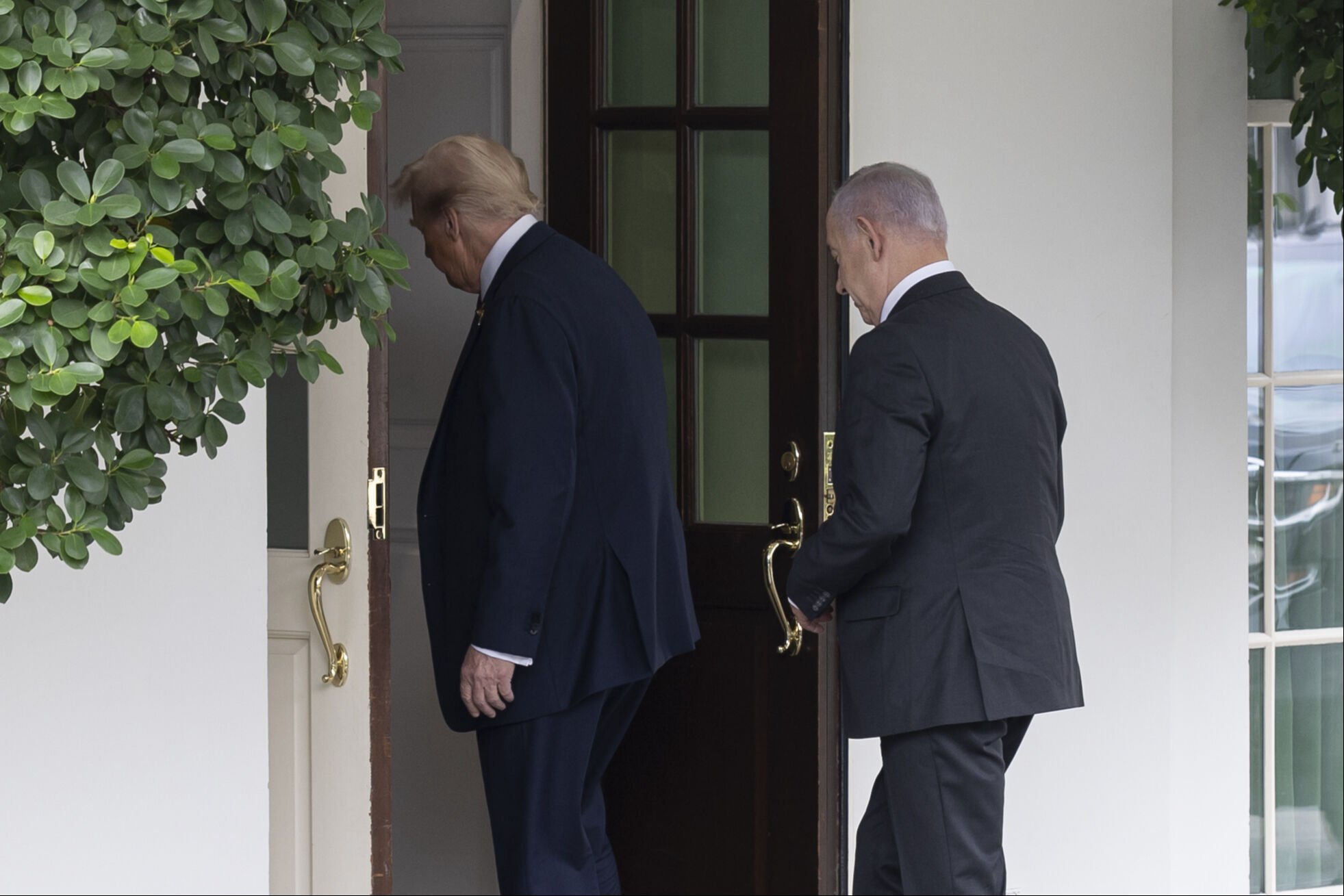 Netanyahu telefonda Katar'dan özür diledi! Trump'ın yanında Al Sani’yi aradı - 2. Resim