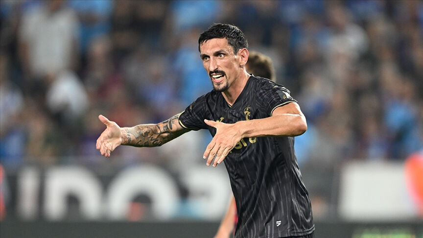 Trabzonspor kaptanı Savic'e göre futbol tarihinin en iyi 11'i: 8 ülkeden yıldızlar var - 6. Resim