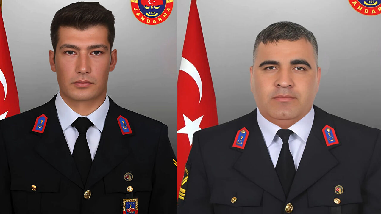Aksaray'da jandarma aracı kaza yaptı! 2 asker şehit oldu J.Asb.Çvş. Kemal Özgür ve Uzm.J.VI.Kad.Çvş. Arif Özdemir,