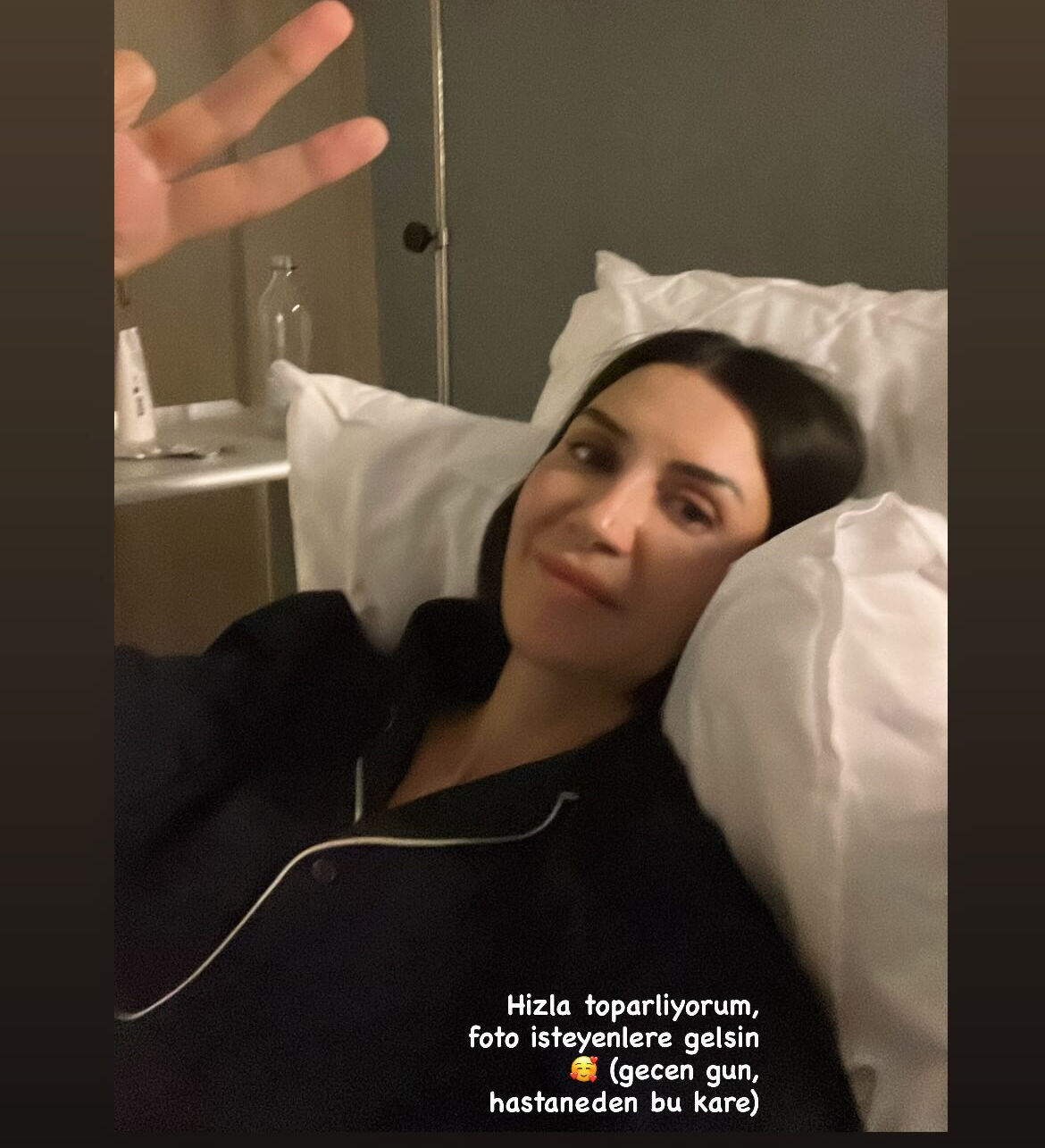 Beyin anevrizması geçiren Ahu Yağtu’dan moral veren haber! Hastaneden fotoğrafını paylaştı - 1. Resim