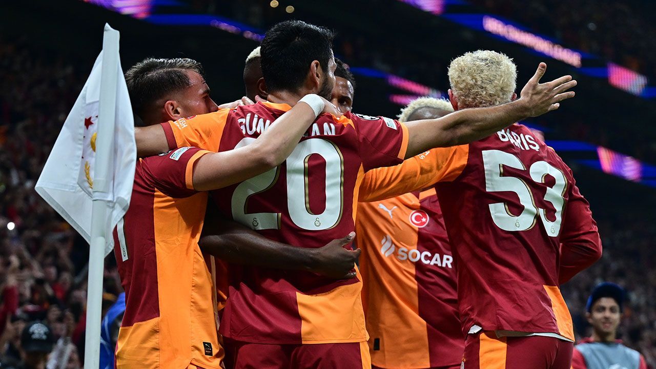 Galatasaray&#039;dan Şampiyonlar Ligi&#039;nde tarihi zafer: Liverpool&#039;u eli boş gönderdiler