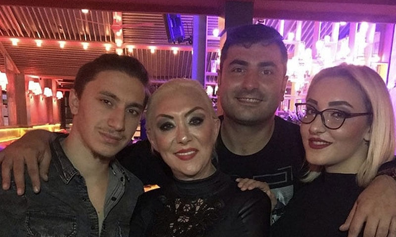 Güllü’nün patronundan planlı cinayet vurgusu! Kızı Tuyan Ülkem yakınlarına “Annemi öldürmek istiyorum” demiş - 2. Resim