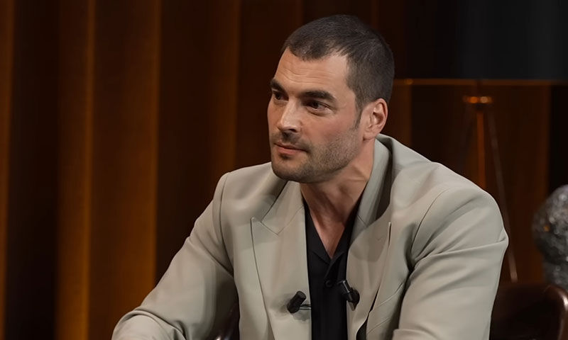 Lisede130 kiloymuş! İtirafı gündem olan oyuncunun şişman hali ortaya çıktı - 2. Resim