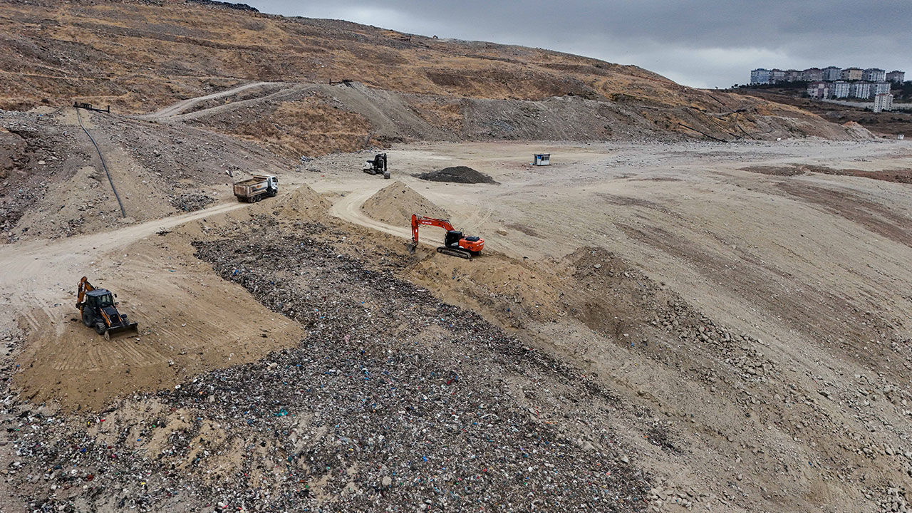 Mahalleli isyanda! Çiğli'de Ümraniye faciası korkusu - 1. Resim