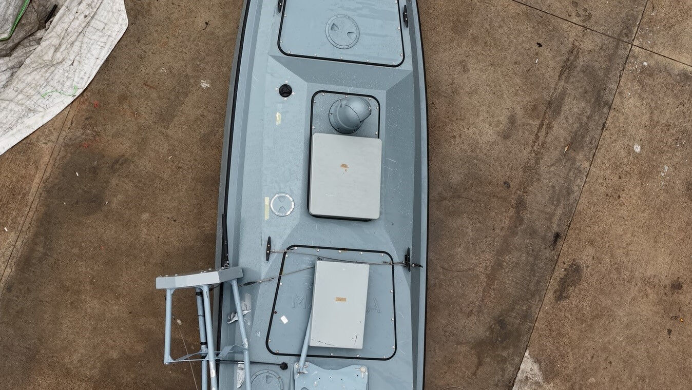 Trabzon Çarşıbaşı'da hareketli dakikalar... İnsansız deniz aracı bulundu - 1. Resim