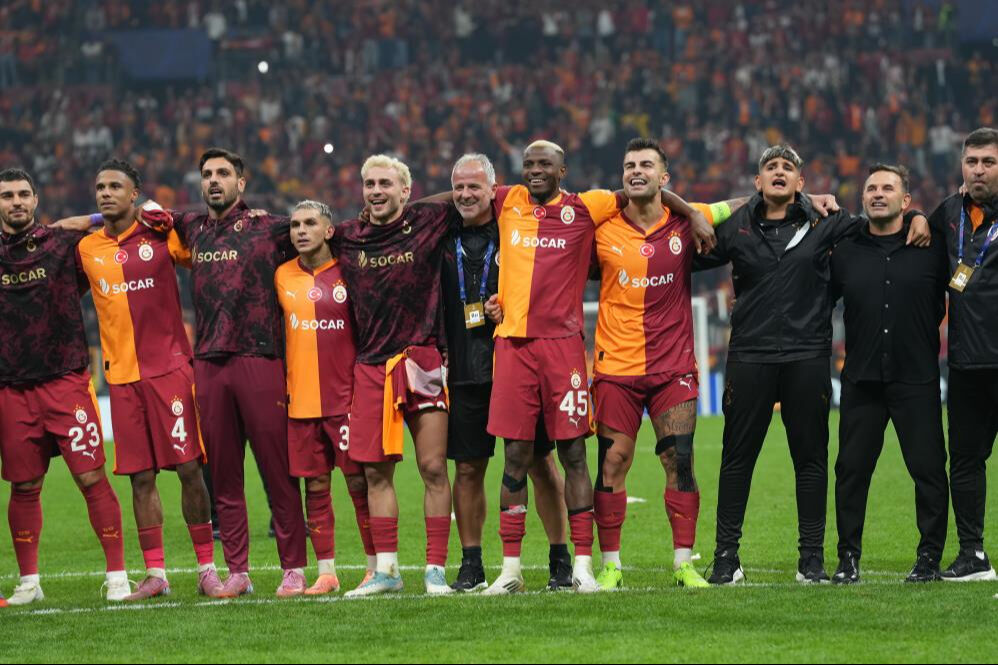 Galatasaray'ın Liverpool galibiyeti İngiliz basınında: Slot'un Türkiye kabusu! - 3. Resim