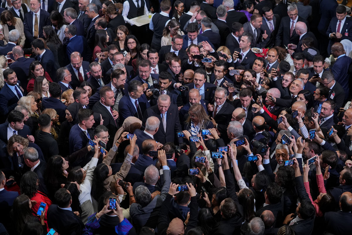 Meclis'te yeni yasama yılı resepsiyonu: Cumhurbaşkanı Erdoğan, parti liderleriyle buluştu - 2. Resim