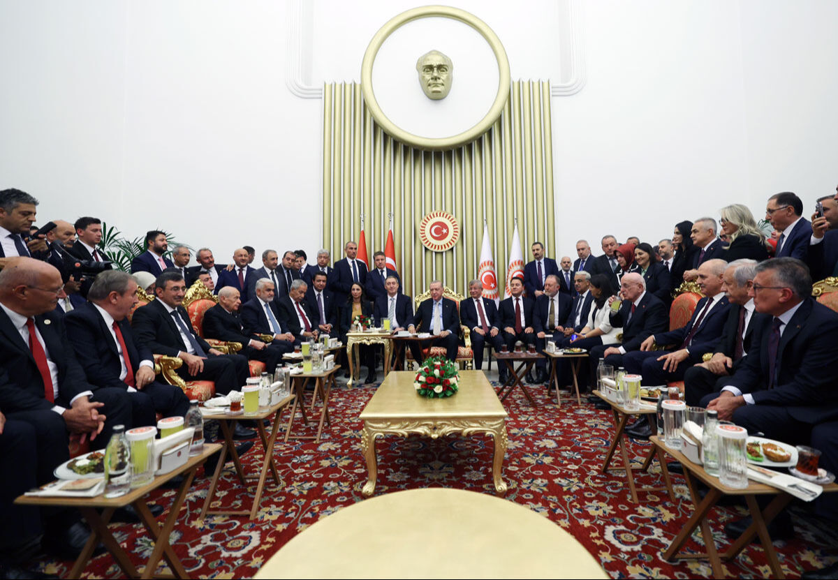 Meclis'te yeni yasama yılı resepsiyonu: Cumhurbaşkanı Erdoğan, parti liderleriyle buluştu - 6. Resim