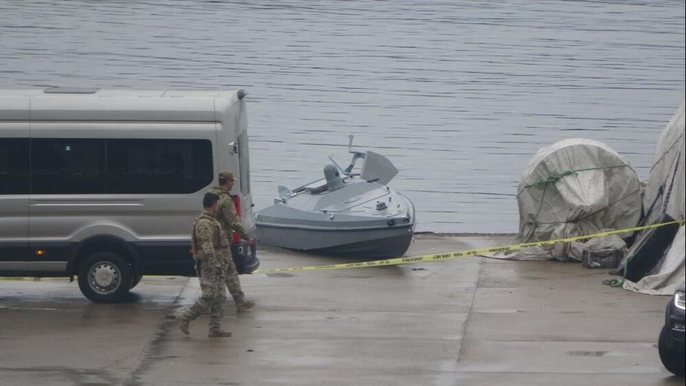 Trabzon açıklarında bulunmuştu! İnsansız deniz aracını imha çalışmaları başladı - 3. Resim