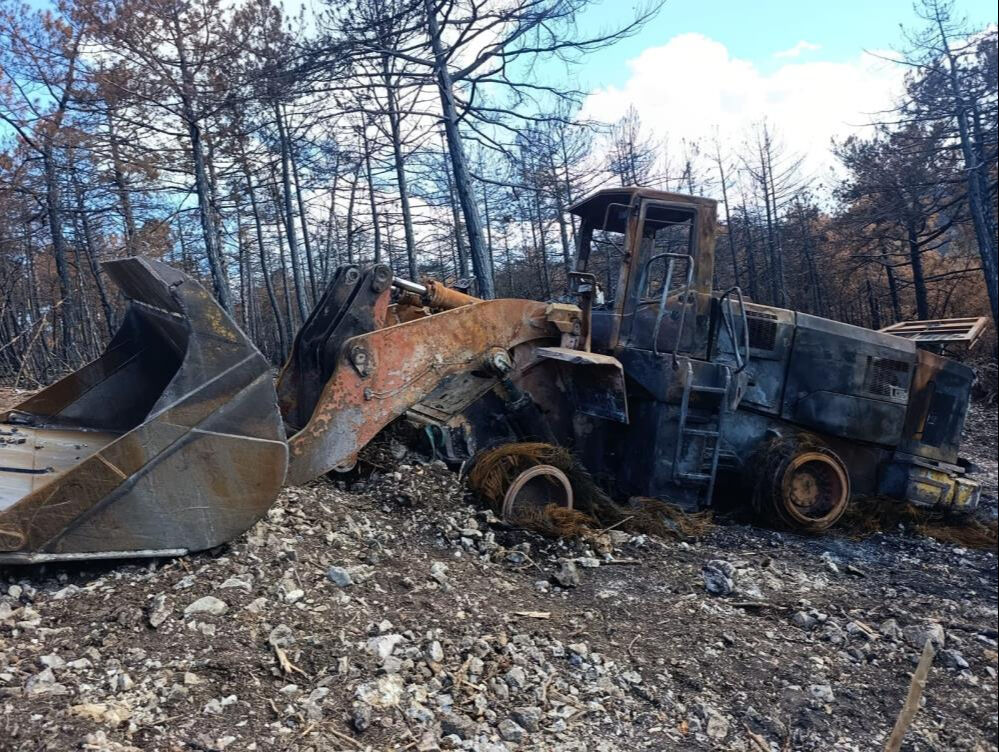 10 kişi şehit olmuştu! Orman yangınında küle dönen son araç da kaldırıldı - 3. Resim