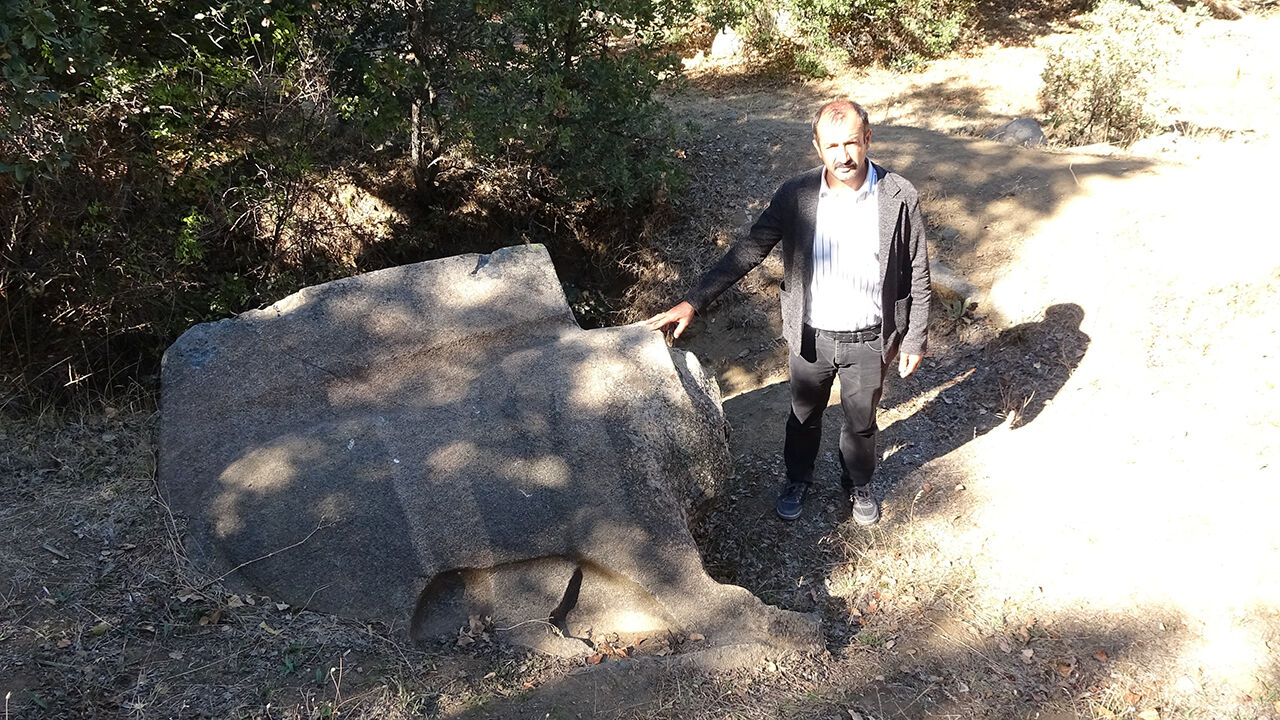 Binlerce yıllık Hitit eserleri talan ediliyor! Yozgat'ta sahipsiz tarihi alan kaçak kazıya uğruyor - 4. Resim