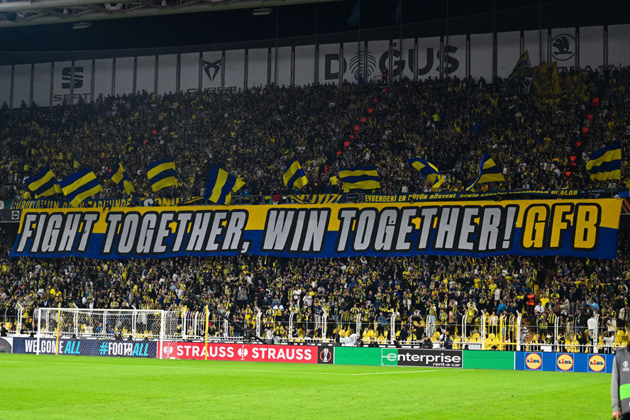 Canlı: Fenerbahçe, Nice ile karşılaşıyor - 4. Resim