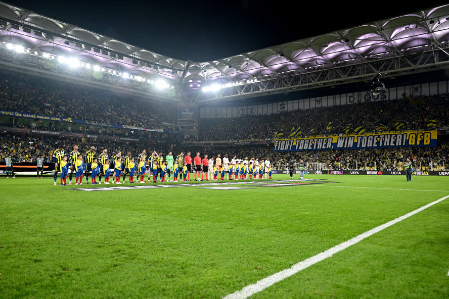 Canlı: Fenerbahçe, Nice ile karşılaşıyor - 1. Resim