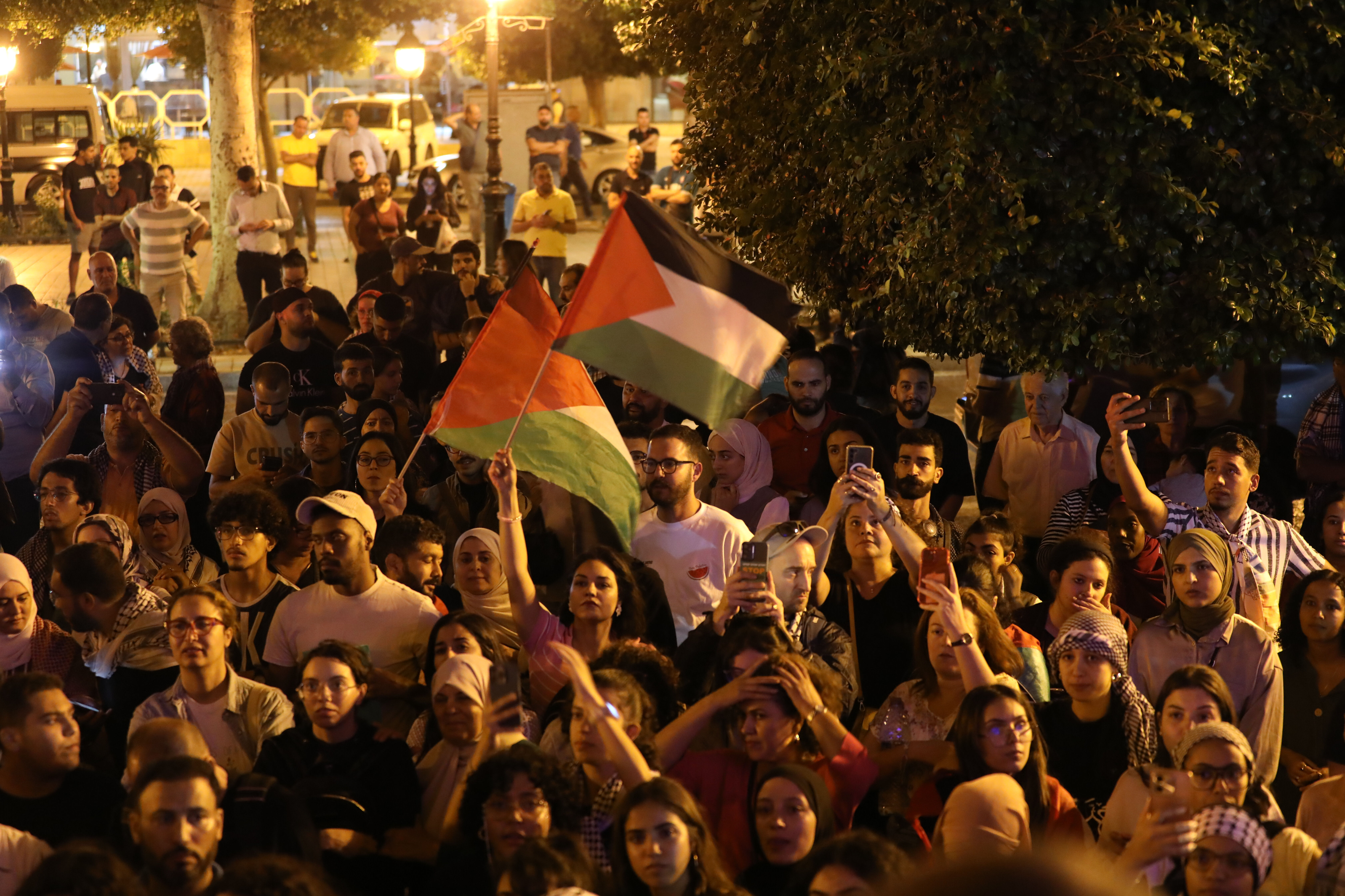 İsrail, Gazze'ye yardım taşıyan Sumud Filosu'na saldırdı! Birçok ülkede protestolar başladı - 2. Resim