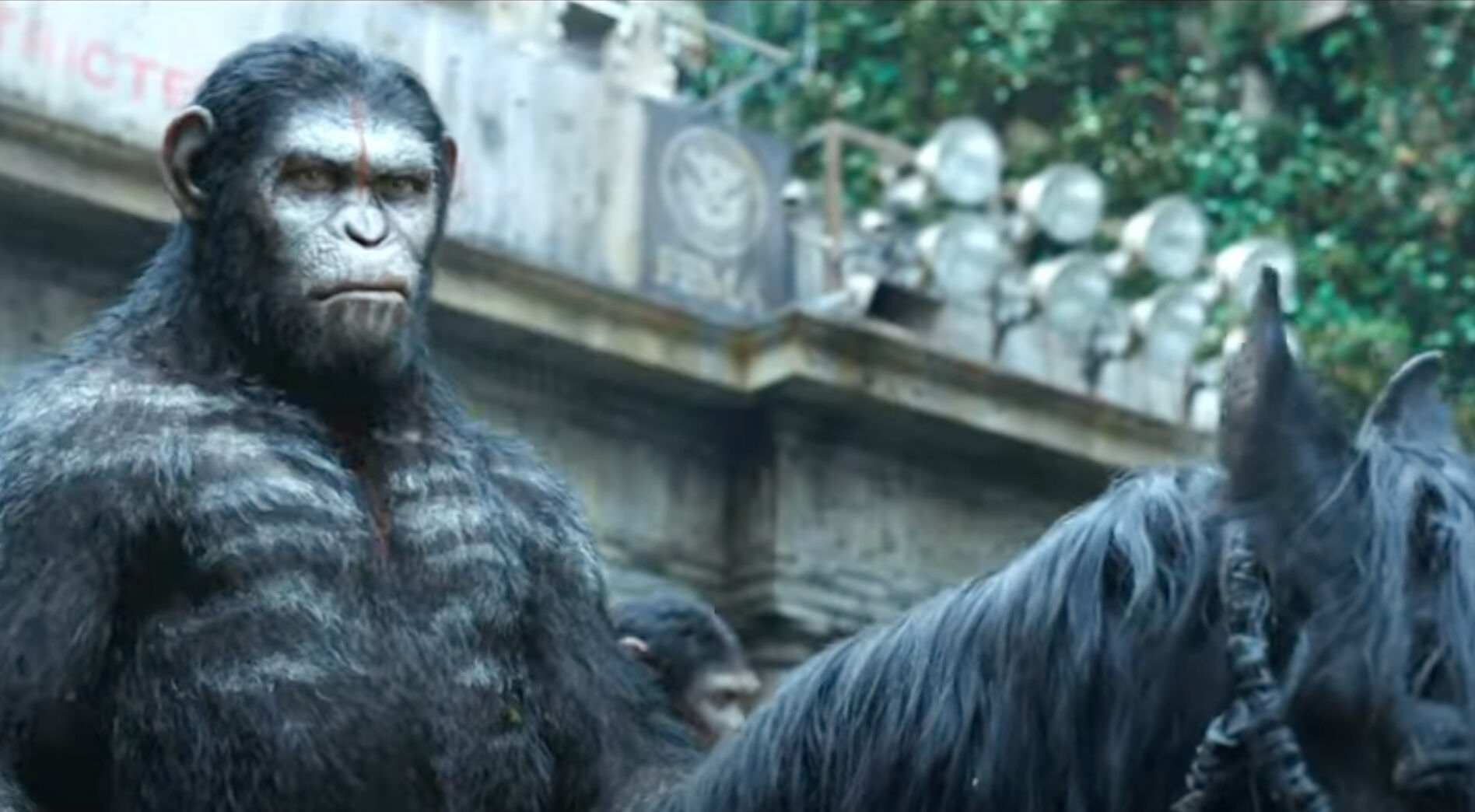 Maymunlar Cehennemi: Şafak Vakti konusu nedir, oyuncuları kimler? - 1. Resim