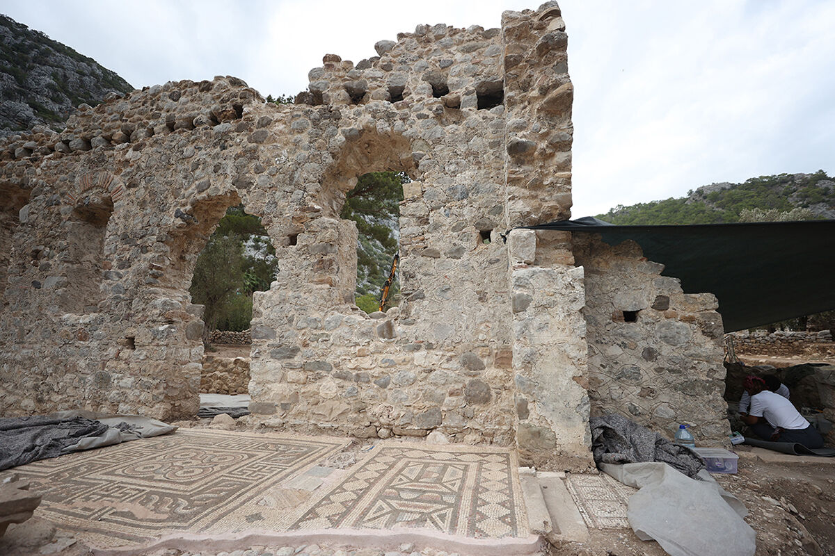 Olympos kazılarında eşine az rastlanan bir hamam ortaya çıktı - 4. Resim