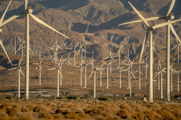 Trump yönetiminden 7 milyar dolarlık enerji kesintisi: Projeler iptal! - 1. Resim