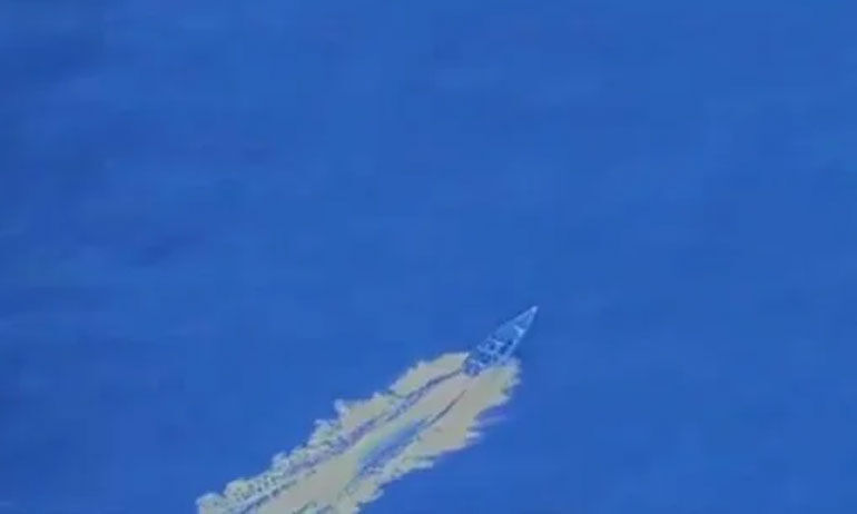 ABD, Karayipler'de bir gemiyi daha vurdu! Venezuela açıklarındaki operasyonda 4 kişi öldü - 1. Resim