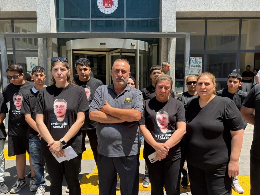 Eyüp Arıcı davasında yeni gelişme! Listeye bir isim daha eklendi, yakalama kararı çıkarıldı - 2. Resim