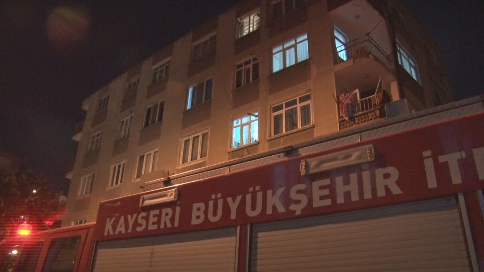 Kayseri'de binadan gelen ses sonrası büyük panik! Deprem zannettiler - 2. Resim