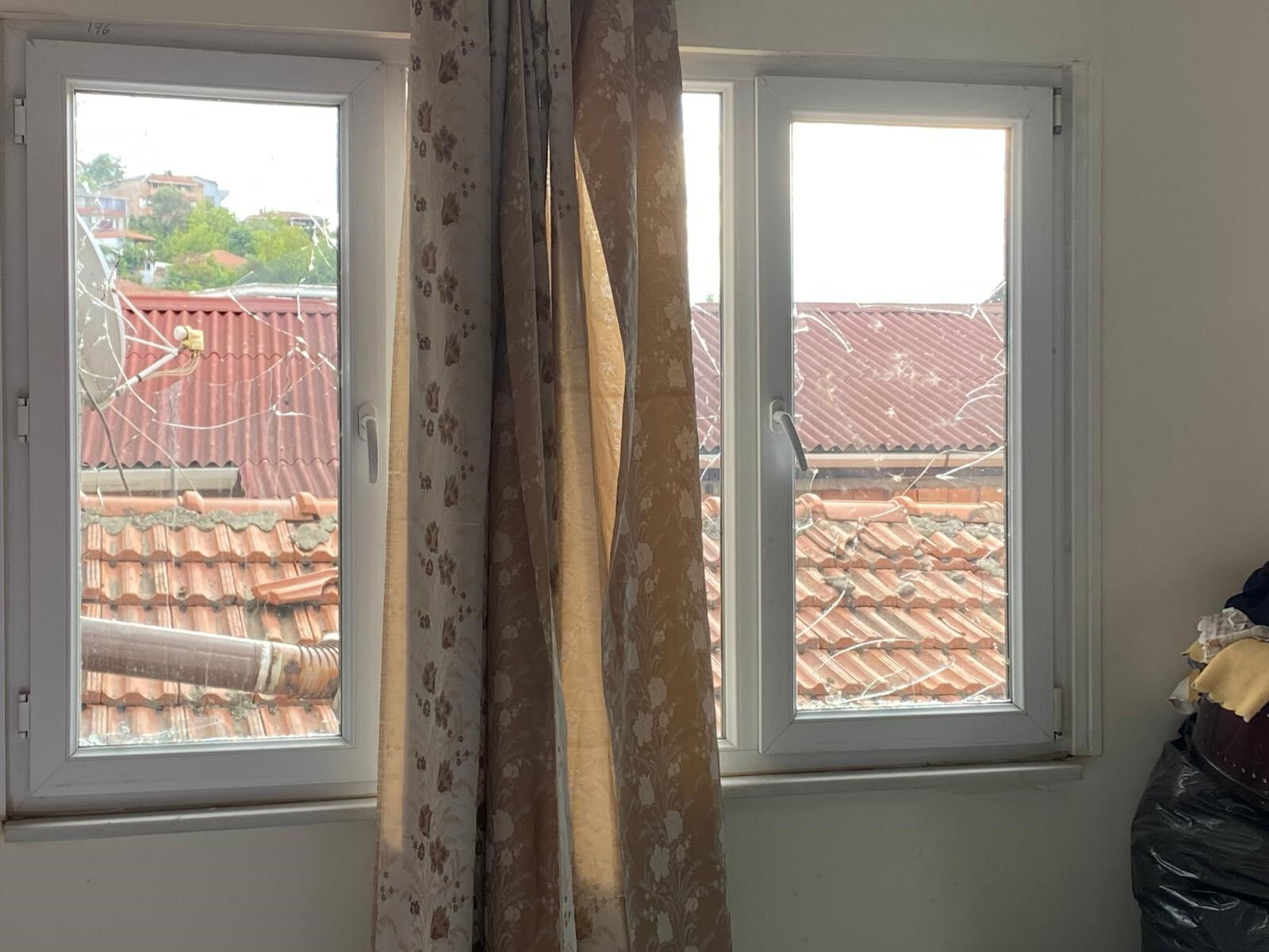 Mahallelinin hırsız nöbeti kabusa döndü! Tam 6 kişiyi 'yanlışlıkla' darbettiler Mahallelinin hırsız nöbeti kabusa döndü! Tam 6 kişiyi 'yanlışlıkla' darbettiler - 2. Resim