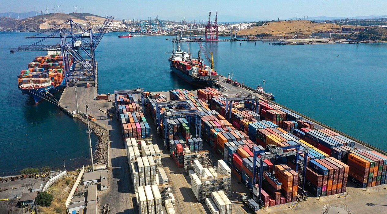 Türk dünyasına köprü olduk! 5 yılda 62,6 milyar dolara ulaştı - 1. Resim