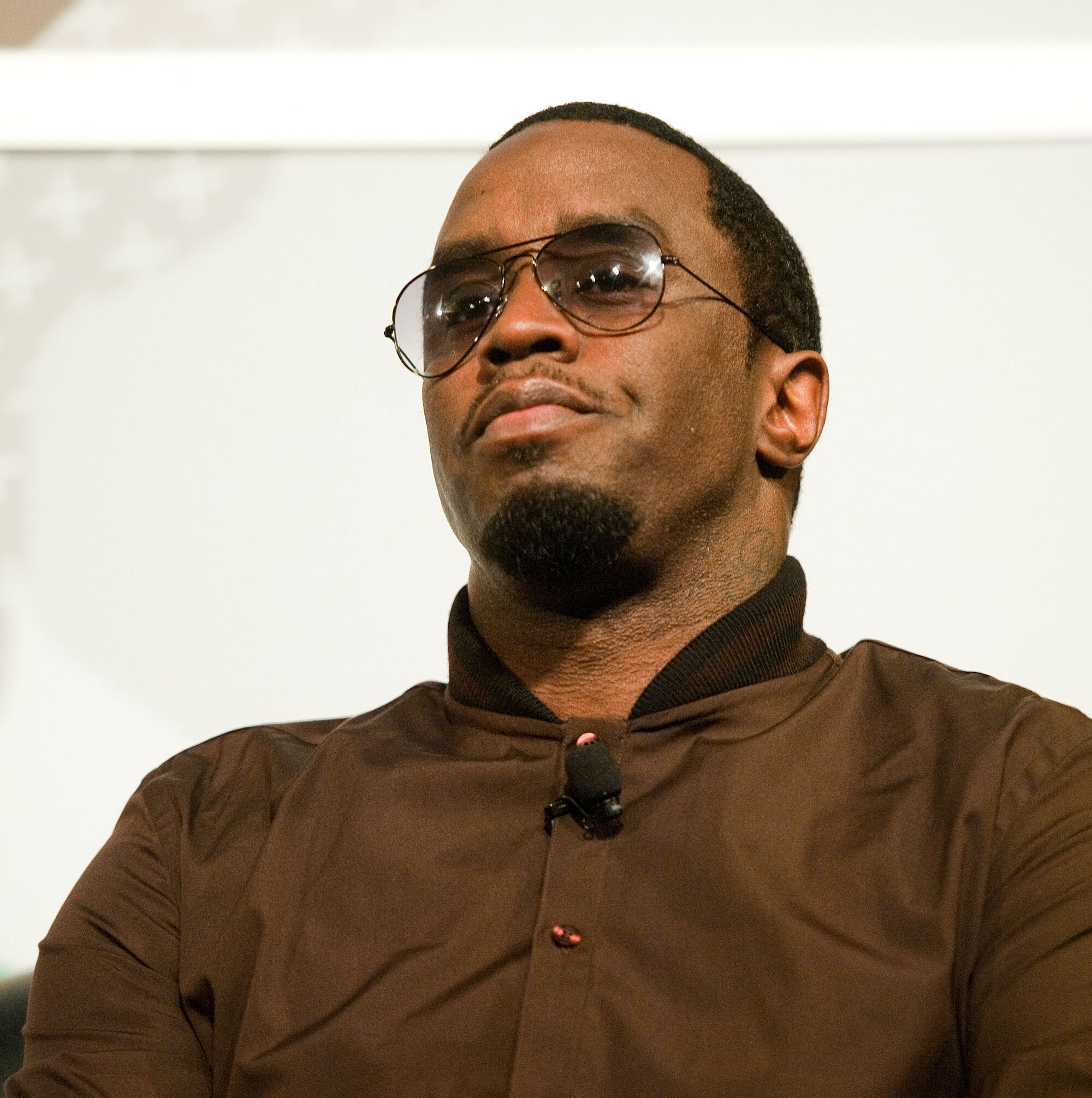 Ünlü rapçi Diddy'nin yalvarması işe yaramadı: Hapse geri dönüyor Ünlü rapçi Diddy, mahkemede adeta yalvardı! Hakime mektup yazıp özür diledi - 1. Resim