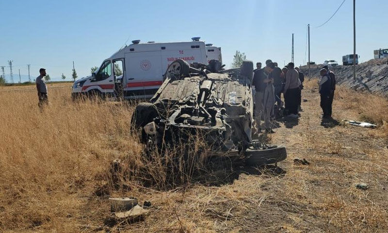 Bitlis’te düğün konvoyunda facia: 4 kişi ağır yaralandı - 3. Resim