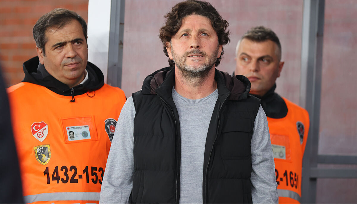Fatih Tekke'den taraftara mesaj: 300 milyon euroluk takım değiliz! - 2. Resim