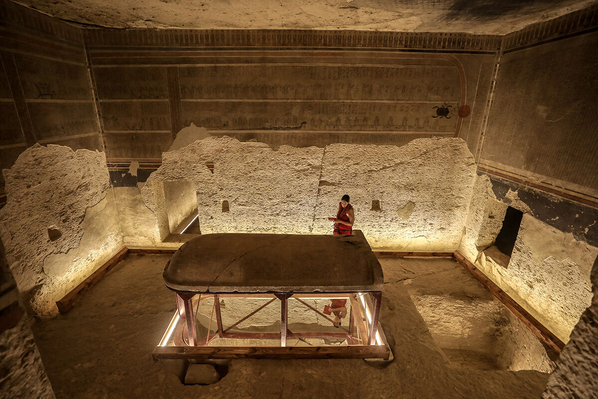 Firavun mezarı a&ccedil;ılıyor: Mısır'da 20 yıl s&uuml;ren Amenhotep&rsquo;in restorasyonu son erdi - 6. Resim