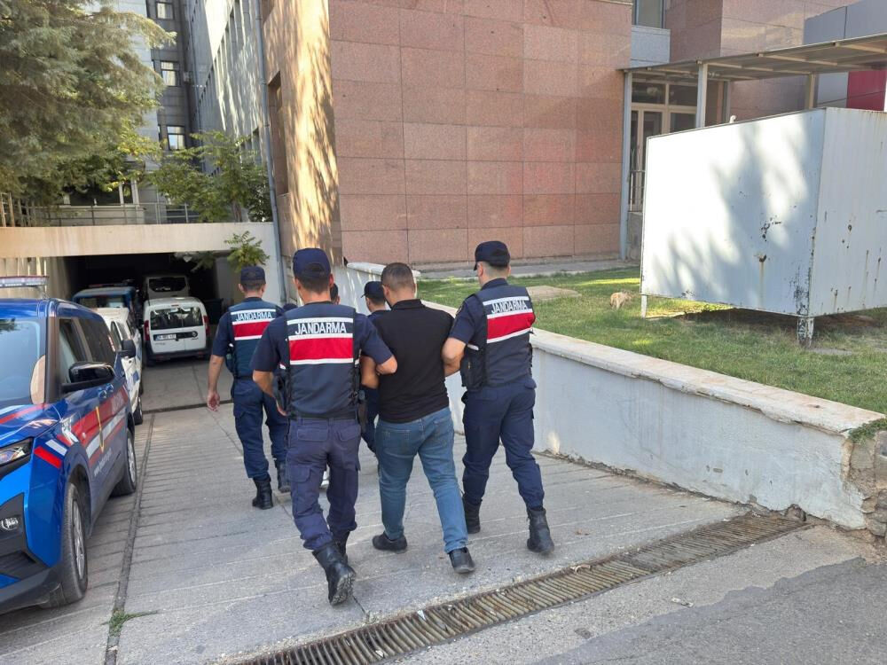 Gaziantep'teki katliamda yeni gelişme! Katilleri akrabaları çıktı, 9 kişi tutuklandı - 2. Resim