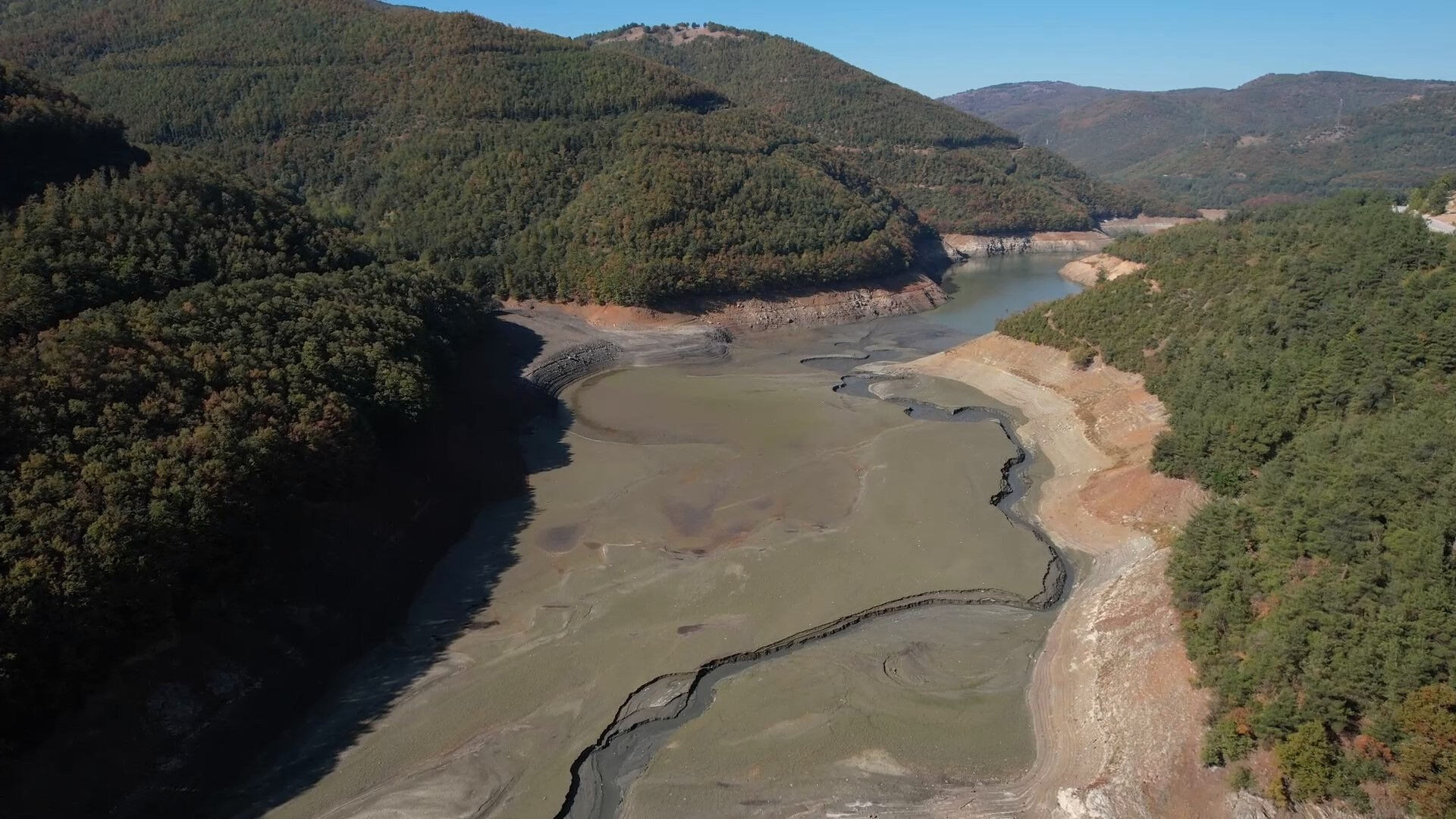 Su kesintisi de fayda etmedi: Barajlar en dipte! Bursa susuzluğa gidiyor - 1. Resim