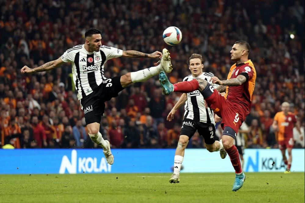 Süper Lig'de derbi zamanı: Galatasaray ve Beşiktaş'ta muhtemel 11'ler - 1. Resim