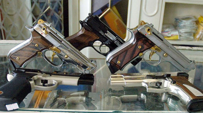 Düğünde, nişanda, asker uğurlamasında ateş açanlar yandı! İzinsiz silahın cezası kat kat artacak - 1. Resim