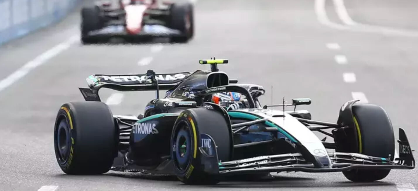 Formula 1 Singapur GP başladı mı, hangi kanalda? Oscar Piastri, Lando Norris, Max Verstappen ve George Russell piste çıkıyor - 1. Resim