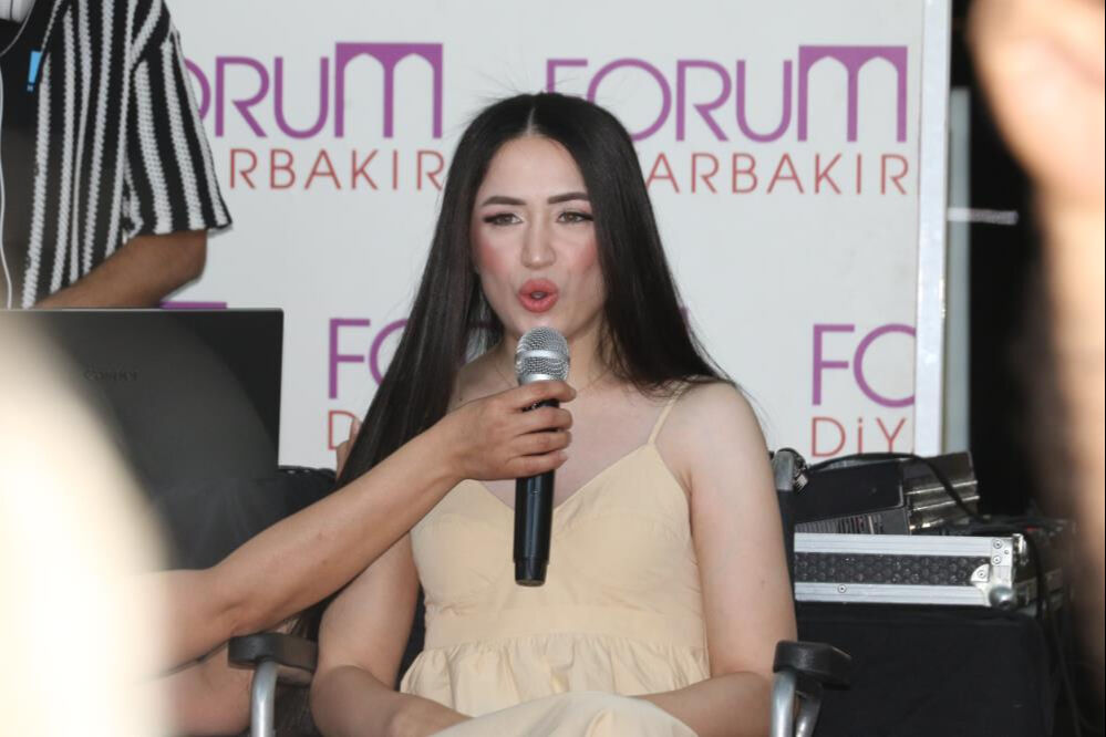 Mutlu Kaya'dan hayata ve müziğe dönüş! Başından vurulmuştu, 10 yıl sonra sahnede - 1. Resim