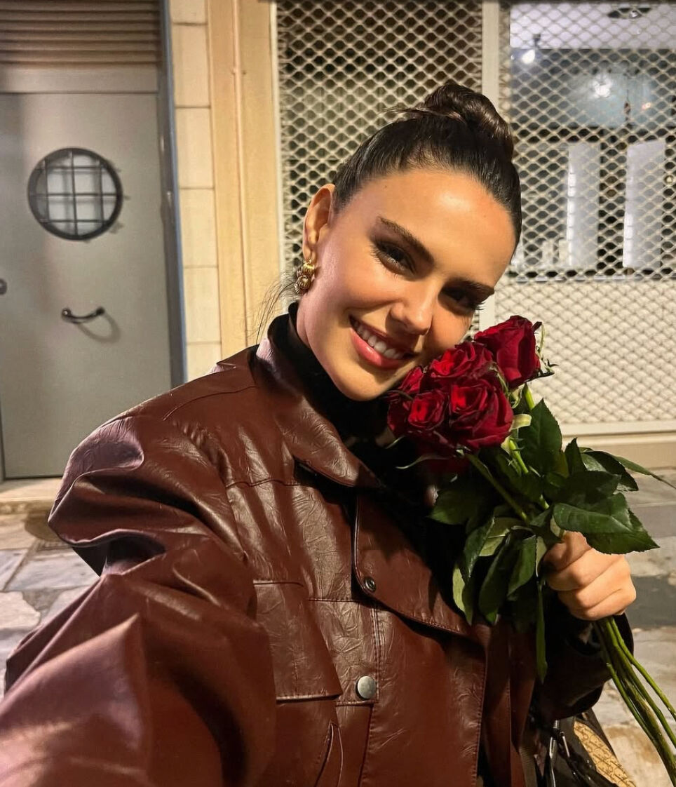 Özgü Kaya kimdir, kaç yaşında, hangi dizilerde oynadı? Hayatı ve kariyeri gündemde - 2. Resim