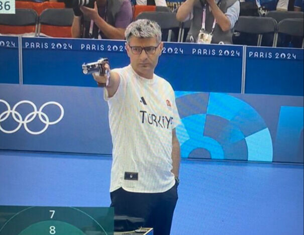 Şampiyonluk yine ekipmansız geldi! Yusuf Dikeç ve Mustafa İnan, Avrupa Şampiyonlar Ligi'nde altın madalya kazandı - 2. Resim