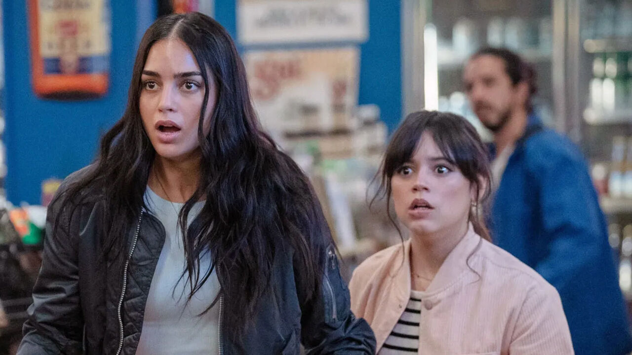 Wednesday'den Filistin'de destek! Oyuncu Jenna Ortega: Seslerini duyurmak isterim - 1. Resim