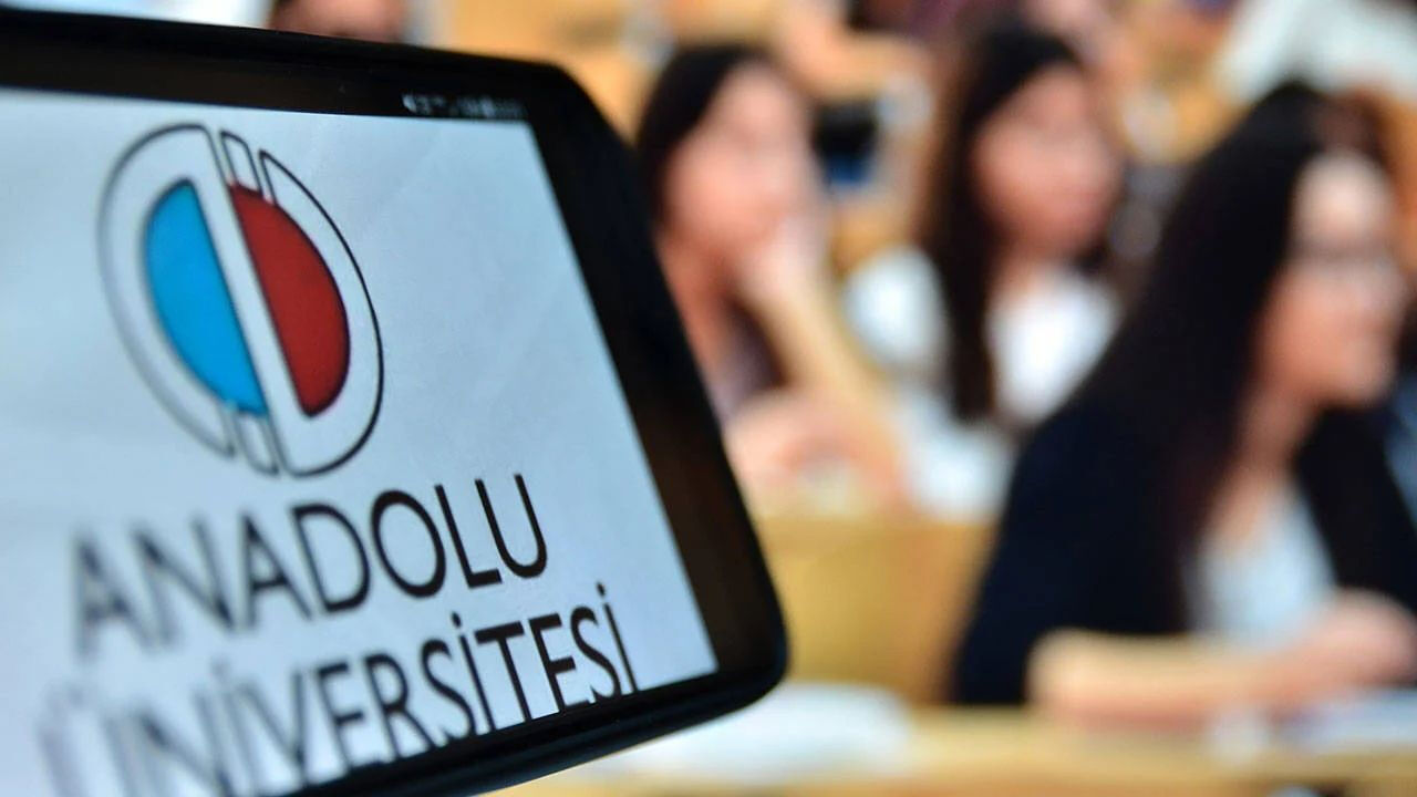 Anadolu Üniversitesi kayıt yenileme ücreti ne kadar, nereden ödenir? - 1. Resim
