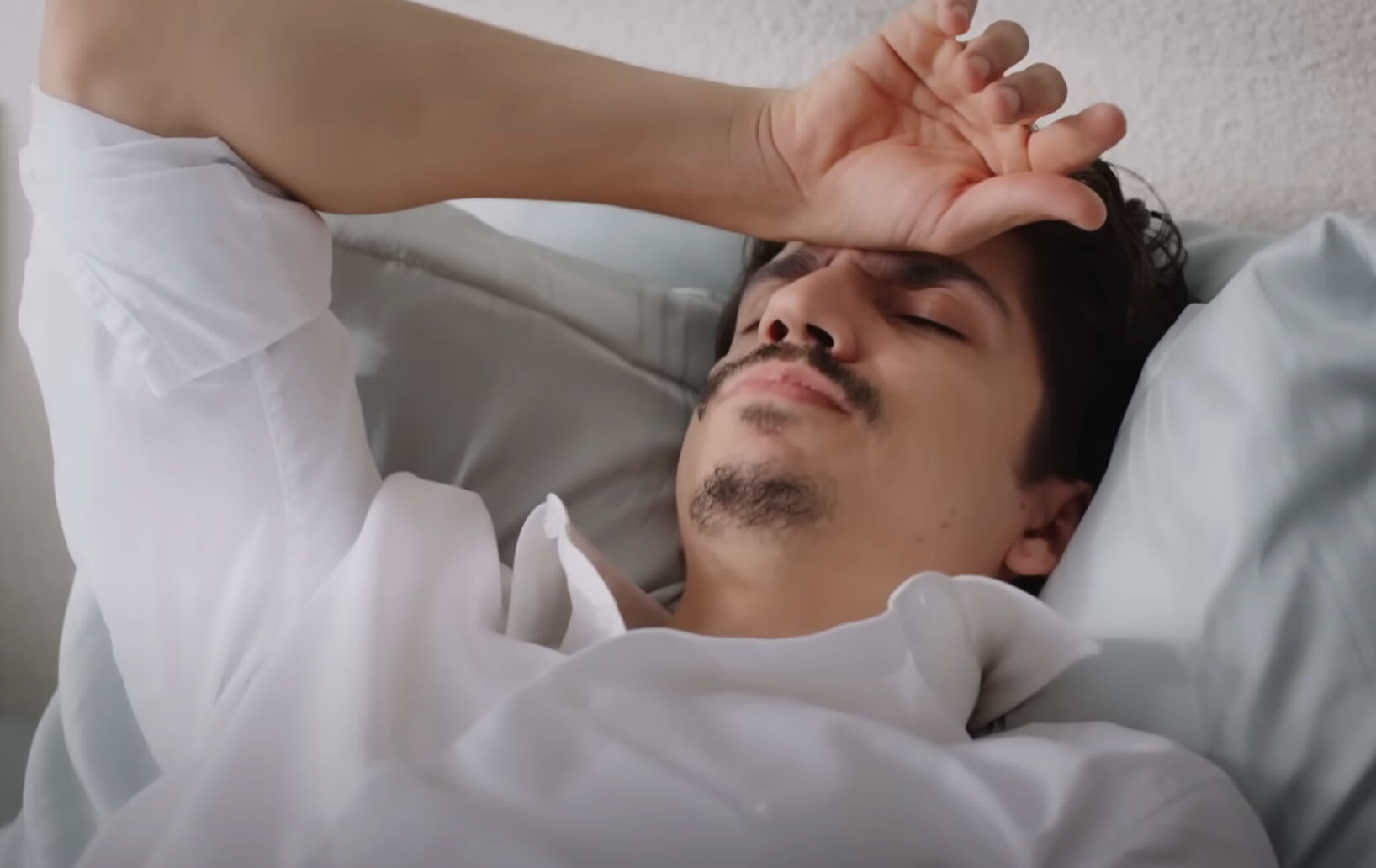 Aşk ve Gözyaşı Harun öldü mü, yaşıyor mu, Lorin Merhart diziden ayrıldı mı? - 4. Resim