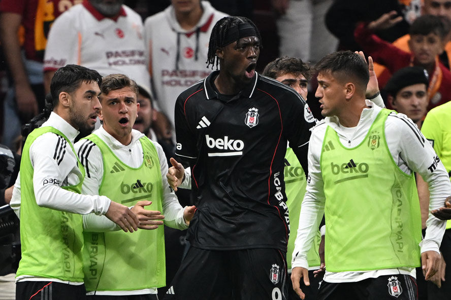 Galatasaray derbisinde tarihi fırsatı tepen Beşiktaş'ta sorun tespit edildi: Milli arada çözüm aranacak - 1. Resim