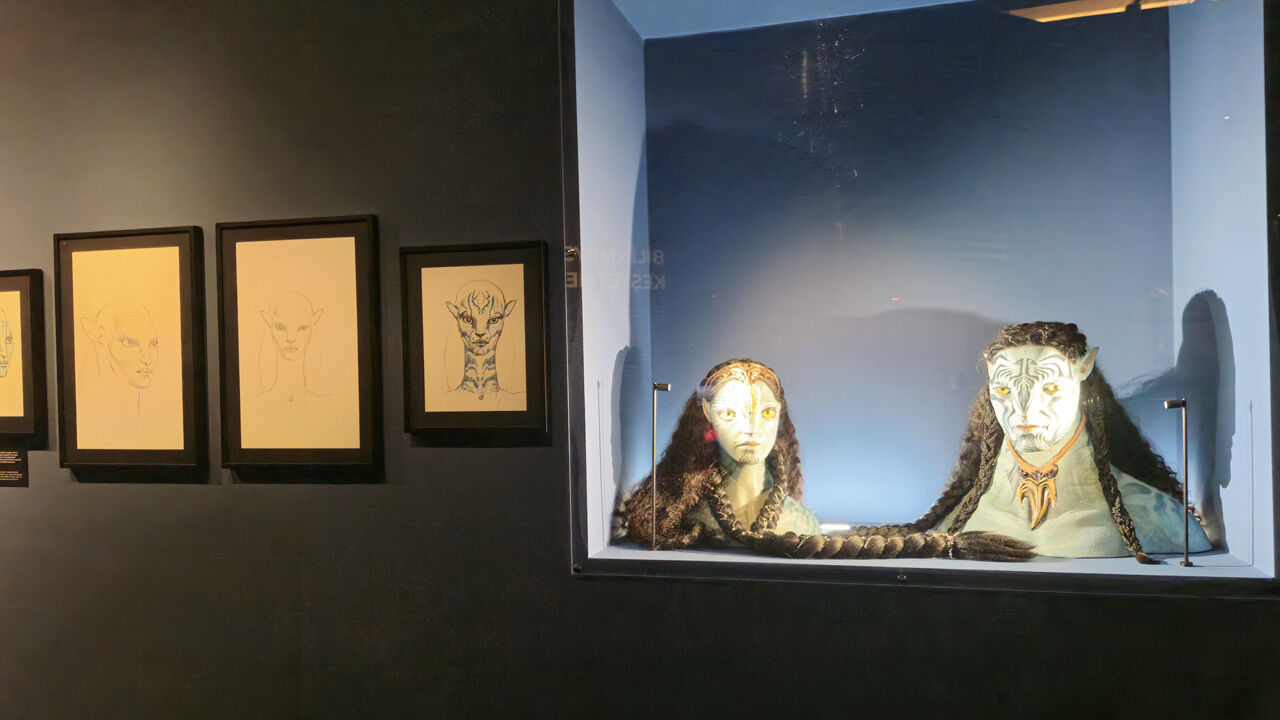 James Cameron’ın sanatı Beyoğlu’nda! O filmler çizimlerden doğdu - 1. Resim