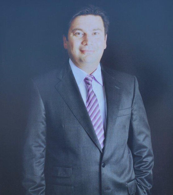 Özkan Halaç kimdir? Yönetim Kurulu Başkan Vekili Özkan Halaç'ın hayatı ve kariyeri araştırılıyor - 2. Resim