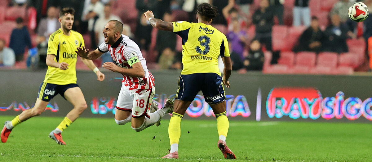 Archie Brown'dan merak uyandıran hamle: Her şeyi sildi, yeni mesajı dikkat çekti - 1. Resim