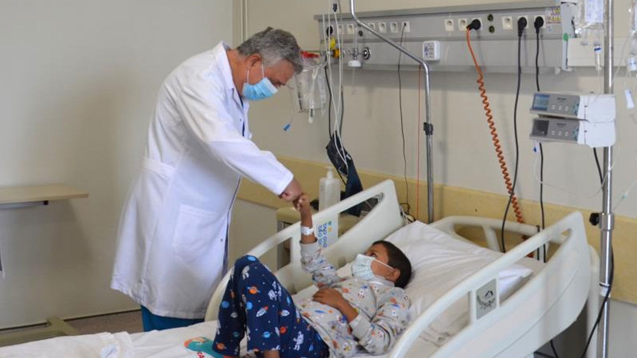 Babasından gelen güçle hayata tutundu! Minik Fehmi artık ağrı çekmiyor Babasından gelen güçle hayata tutundu! Minik Fehmi artık ağrı çekmiyor - 2. Resim