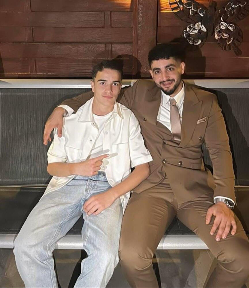 Belçika'da kahreden kaza! Düğünden dönen Türklerin aracı ağaca çarptı, 3 ölü var - 1. Resim