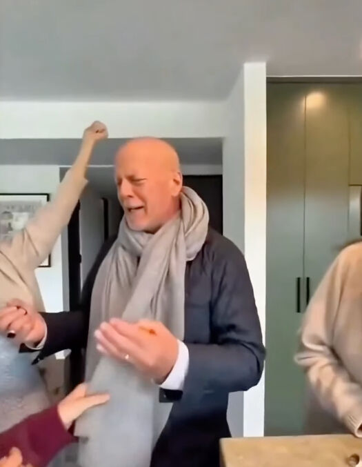 Bruce Willis öldü mü? Ünlü aktör hayatını kaybettiği yönünde iddialarla gündemde - 2. Resim