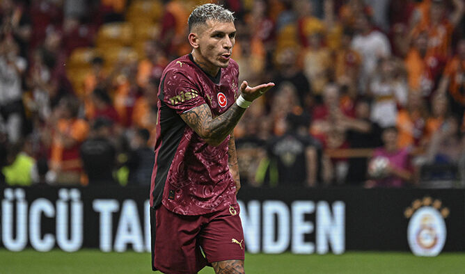 Galatasaray'da yeni sözleşme: 'Futbolu bizimle bırak' teklifi! - 2. Resim