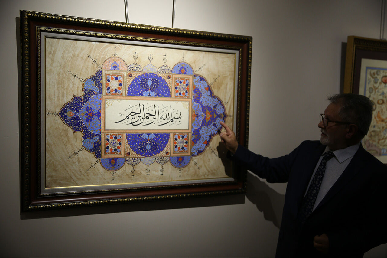 Seyredenleri huzurla dolduran sanat! Müzehhip Sadrettin Er'in Seyredenleri huzurla dolduran sanat! Müzehhip Sadrettin Er'in